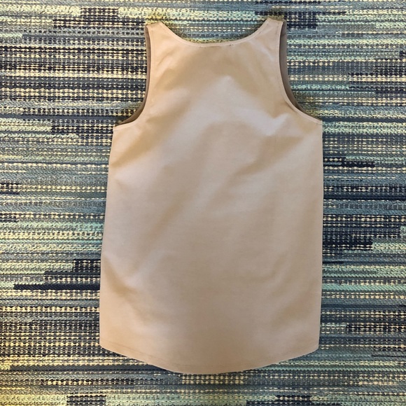 Anthropologie Sunday in Brooklyn Laser Cut Sleeveless Top - Picture 5 of 5